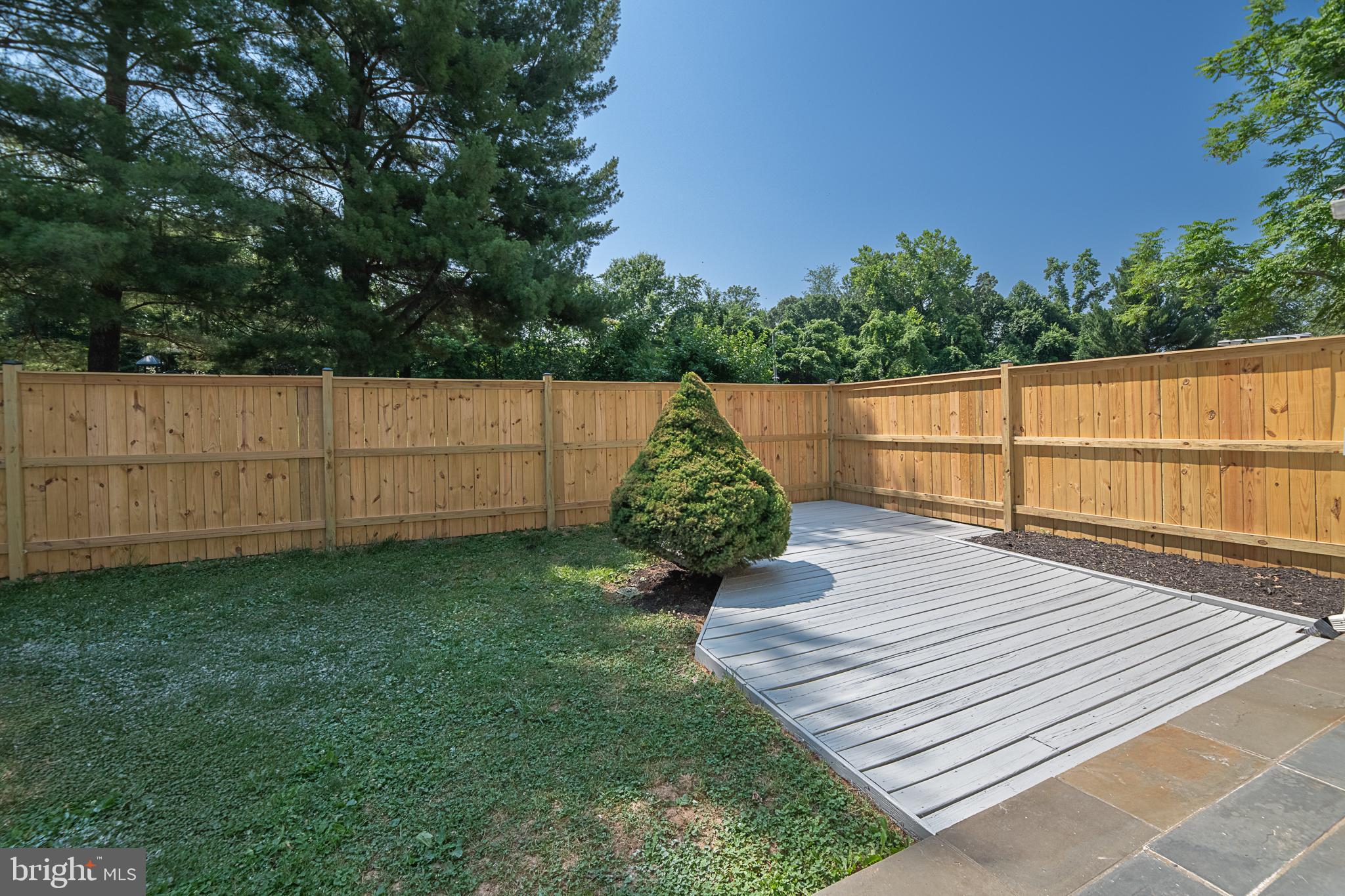 8595 Pellam Court Marshall, VA 20115 - Photo 7 of 51