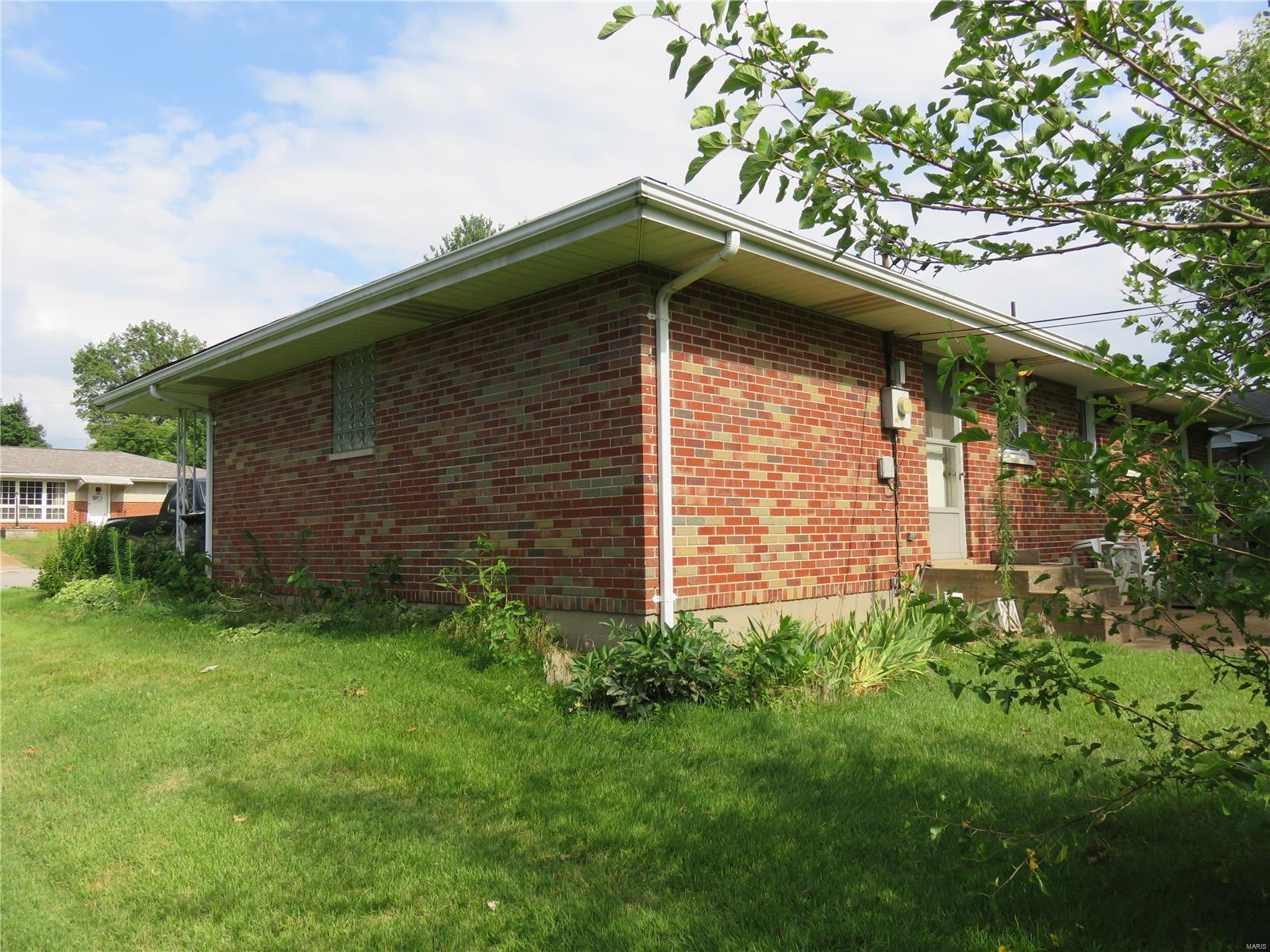 25 Richard Street Waterloo, IL 62298 - Photo 8 of 38