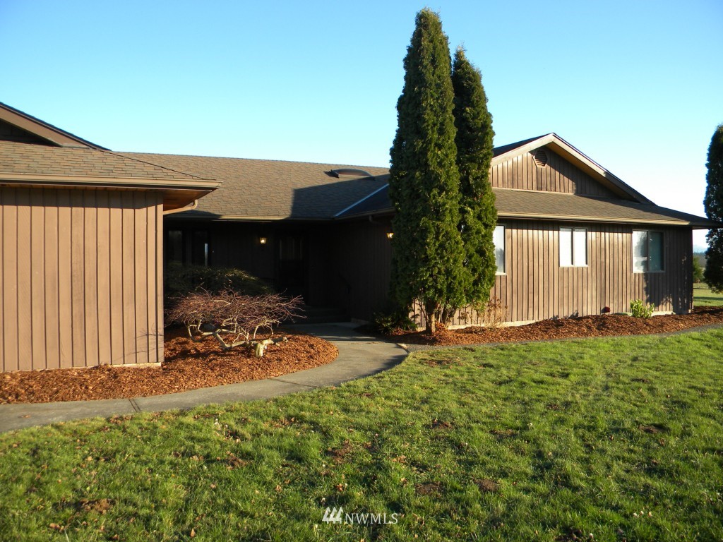 7060 Dahlberg Road Ferndale, WA 98248 - Photo 3 of 25