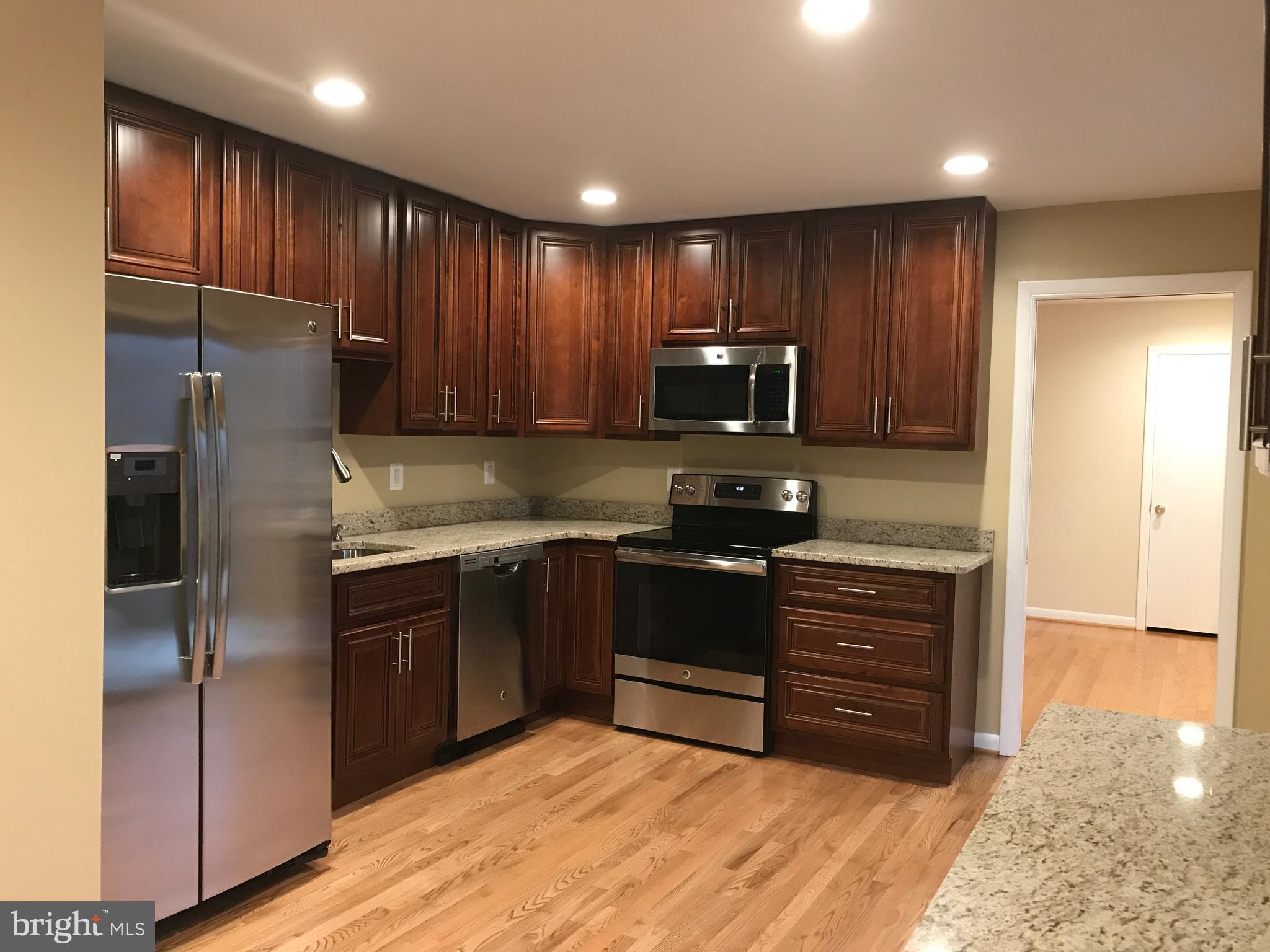 6448 Lochridge Road Columbia, MD 21044 - Photo 7 of 30 Kitchen