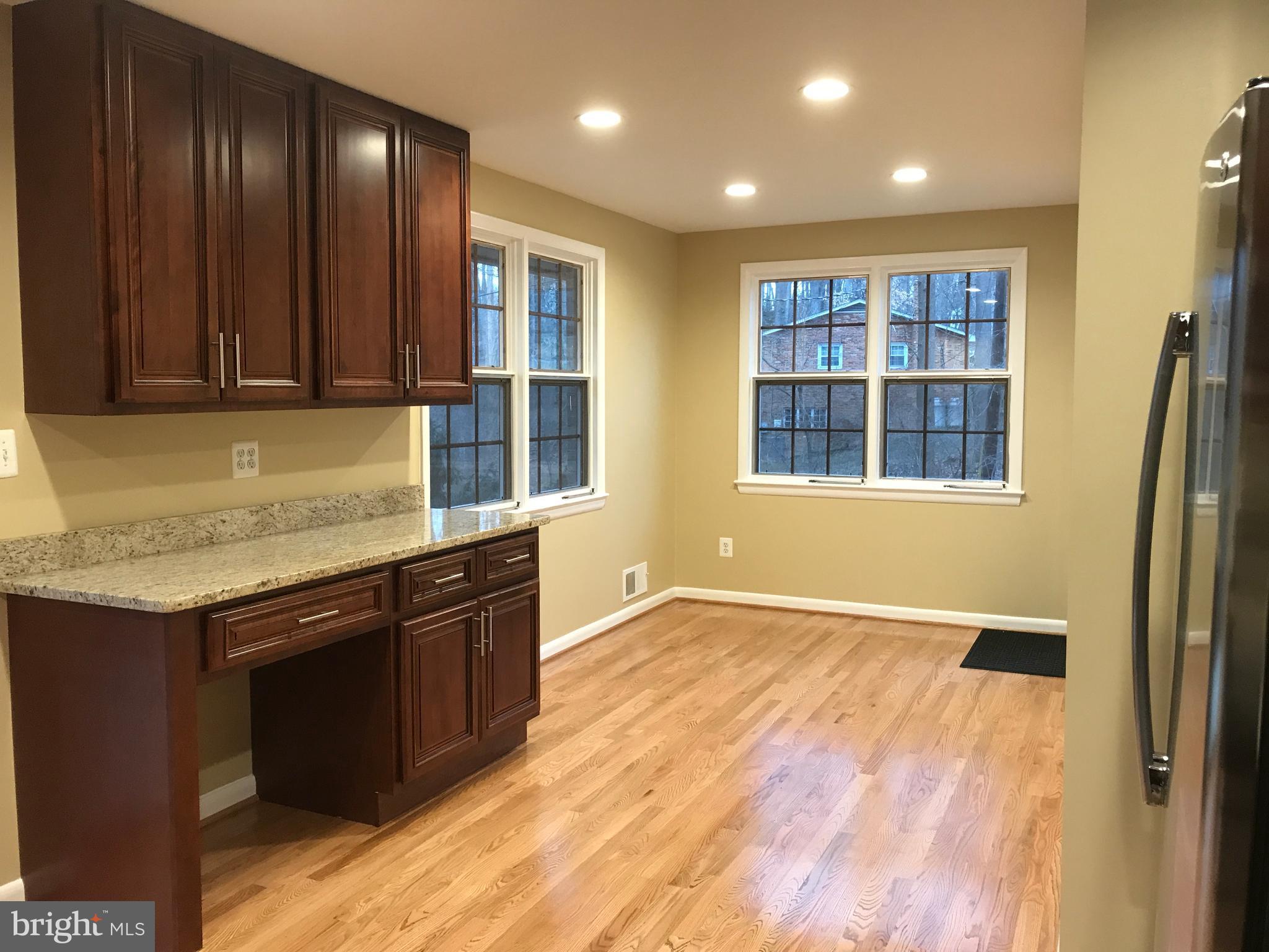 6448 Lochridge Road Columbia, MD 21044 - Photo 8 of 30 Kitchen