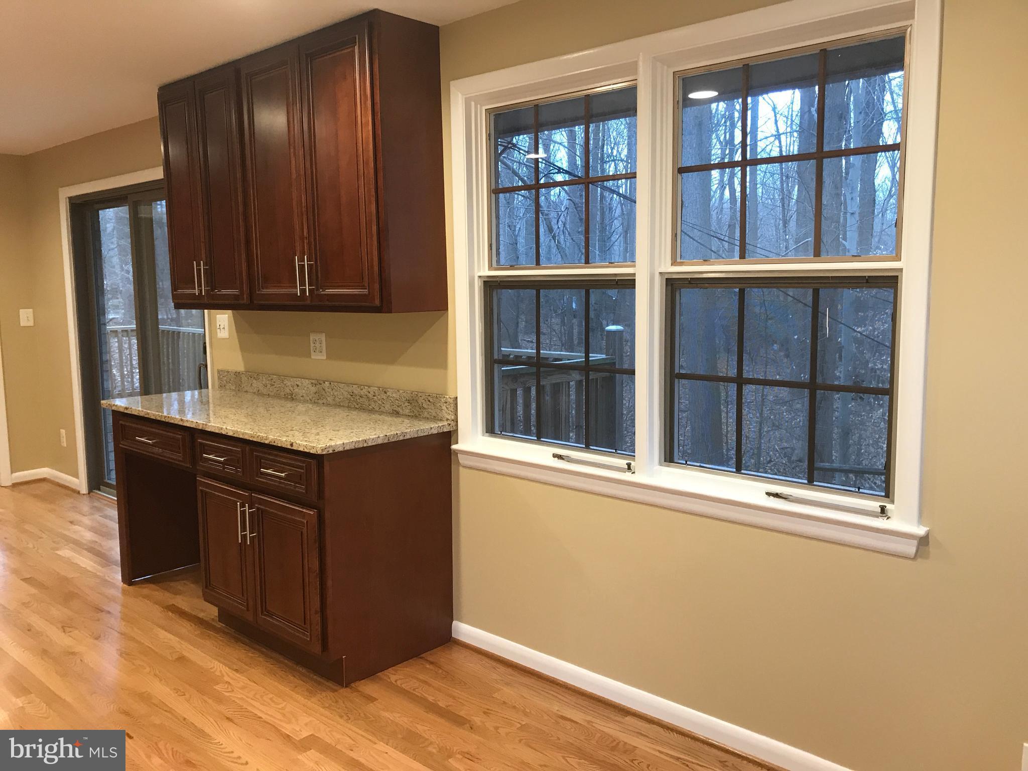 6448 Lochridge Road Columbia, MD 21044 - Photo 9 of 30 Kitchen