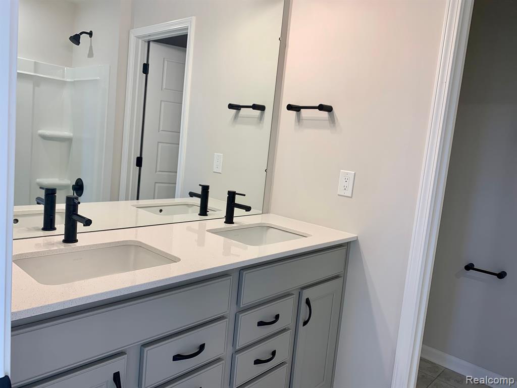711 Risdom Trail Saline, MI 48176 - Photo 12 of 23