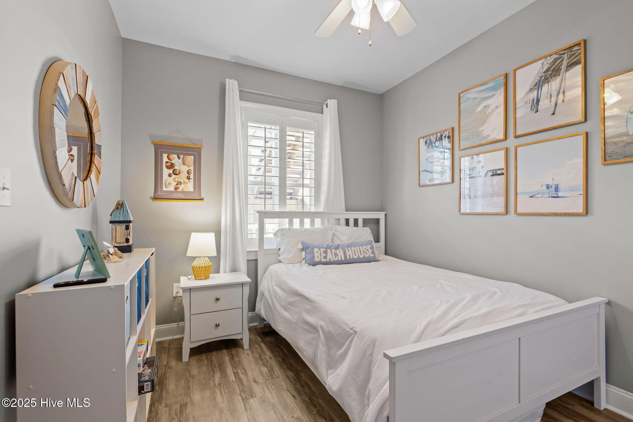 1700 Salter Path Road, Unit S204 Indian Beach, NC 28512 - Photo 34 of 59 Coastal-style guest room