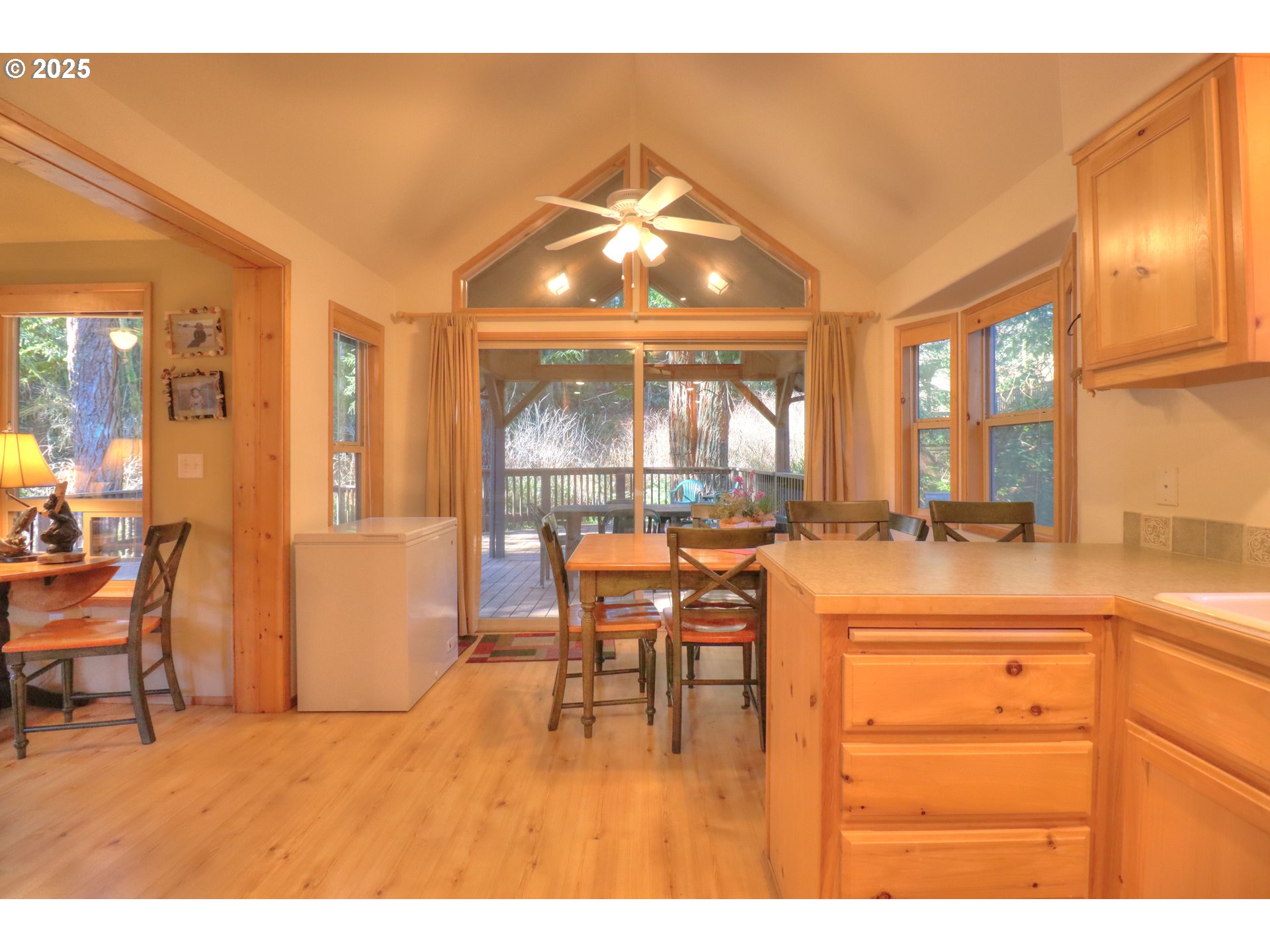 19921 Whaleshead Road, Unit B12 Brookings, OR 97415 - Photo 12 of 36 Gallery Image 12