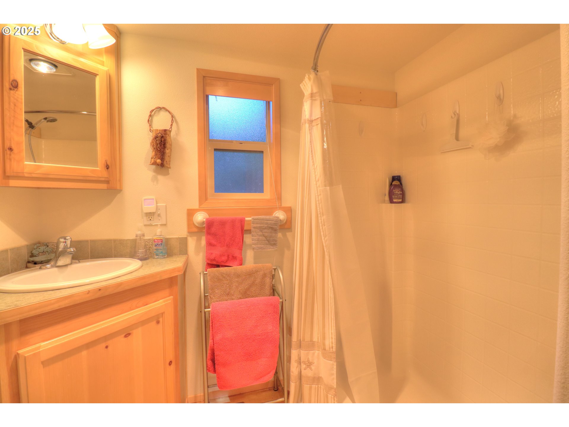 19921 Whaleshead Road, Unit B12 Brookings, OR 97415 - Photo 14 of 36 Gallery Image 14