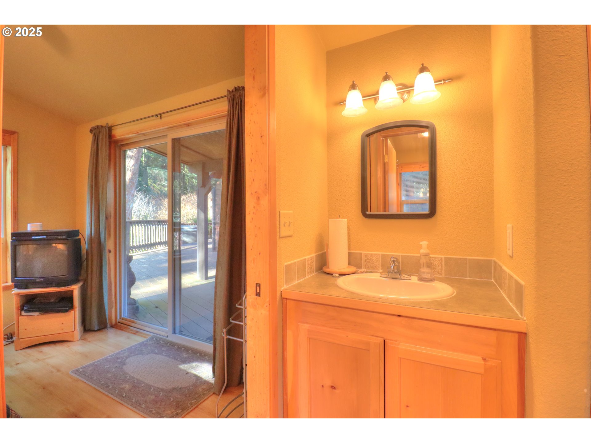 19921 Whaleshead Road, Unit B12 Brookings, OR 97415 - Photo 26 of 36 Gallery Image 26