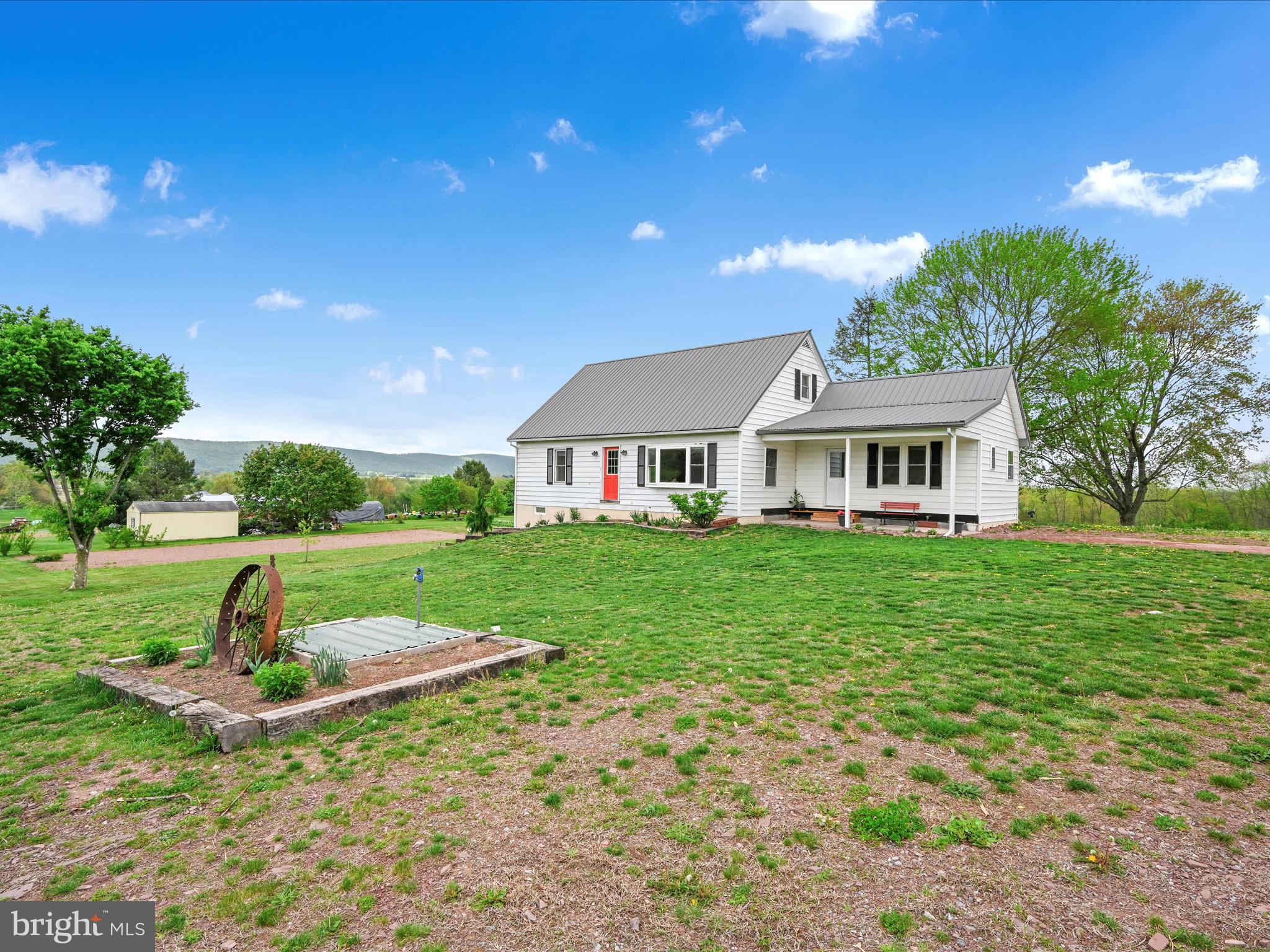 805 South Crossroads Road Lykens, PA 17048 - Photo 40 of 48 Rear