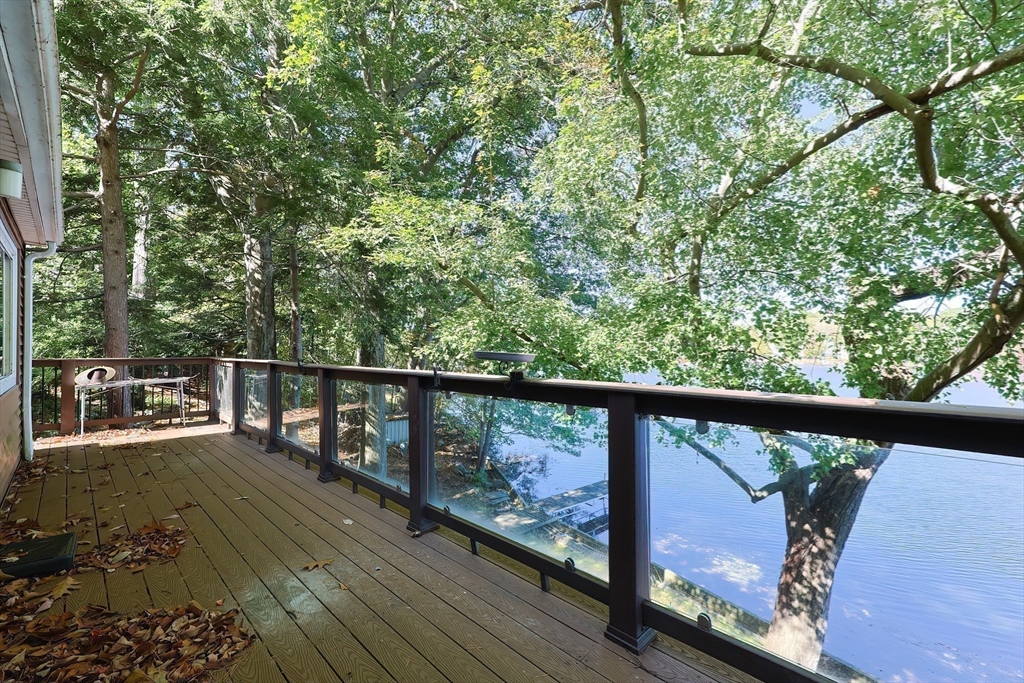 89 Dudley Road Wayland, MA 01778 - Photo 4 of 37 Gallery Image 4