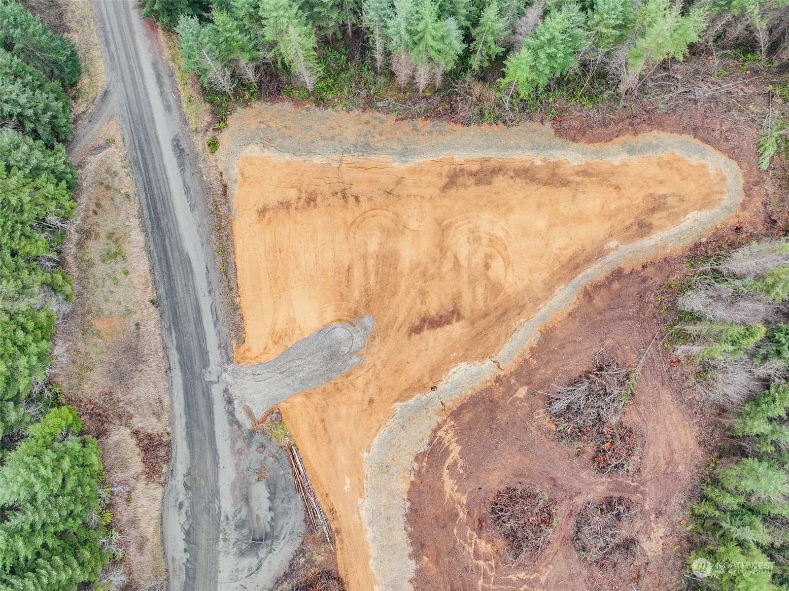 255 Arrowhead Drive Elma, WA 98541 - Photo 12 of 20 a view of ocean view with a wooden fence