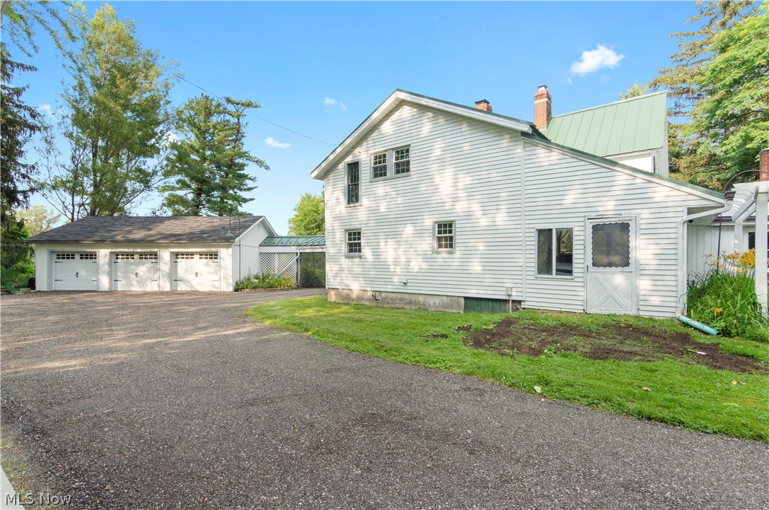 12202 Aquilla Road Chardon, OH 44024 - Photo 27 of 34 Gallery Image 27