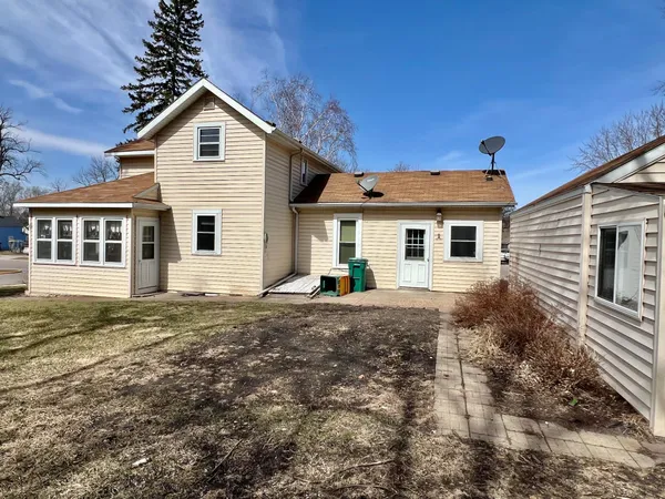$135,000 | 24 4th Street Northwest, Ortonville, MN 56278