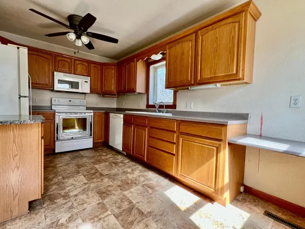 $135,000 | 24 4th Street Northwest, Ortonville, MN 56278