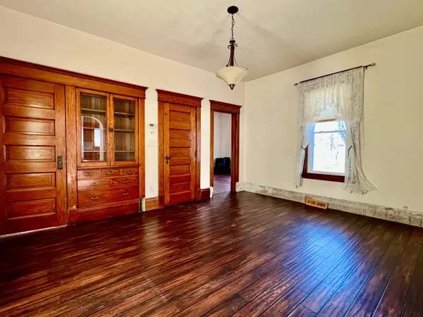 $135,000 | 24 4th Street Northwest, Ortonville, MN 56278