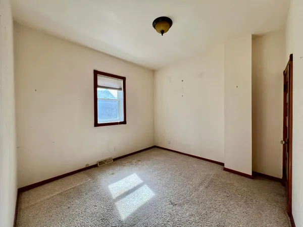 $135,000 | 24 4th Street Northwest, Ortonville, MN 56278