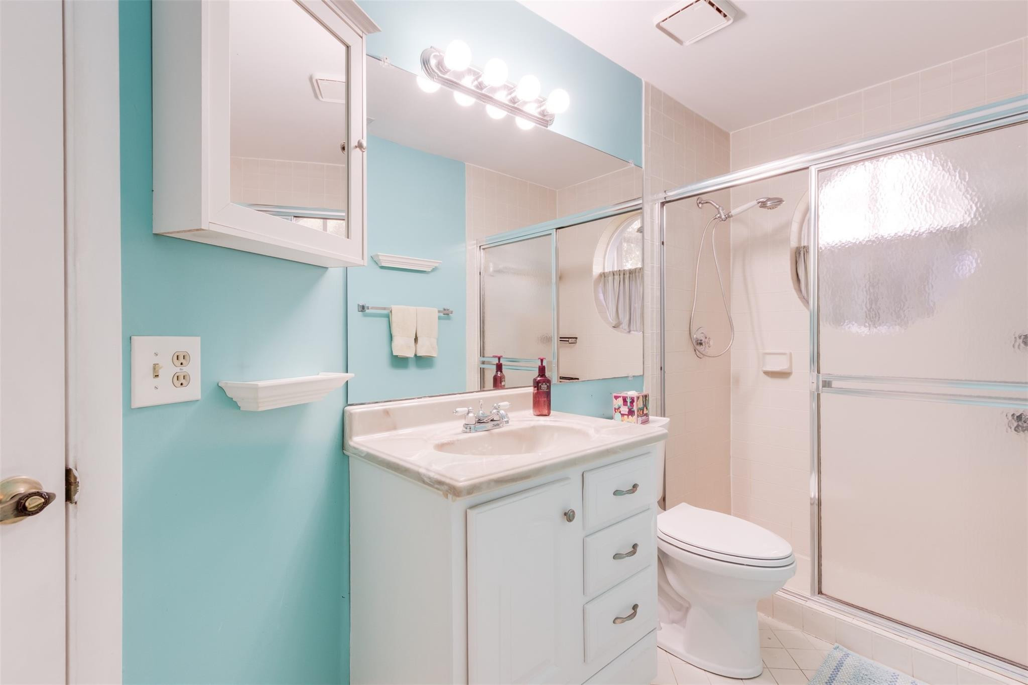 1020 Southwest 149th Lane Fort Lauderdale, FL 33326 - Photo 26 of 43 2nd bathroom