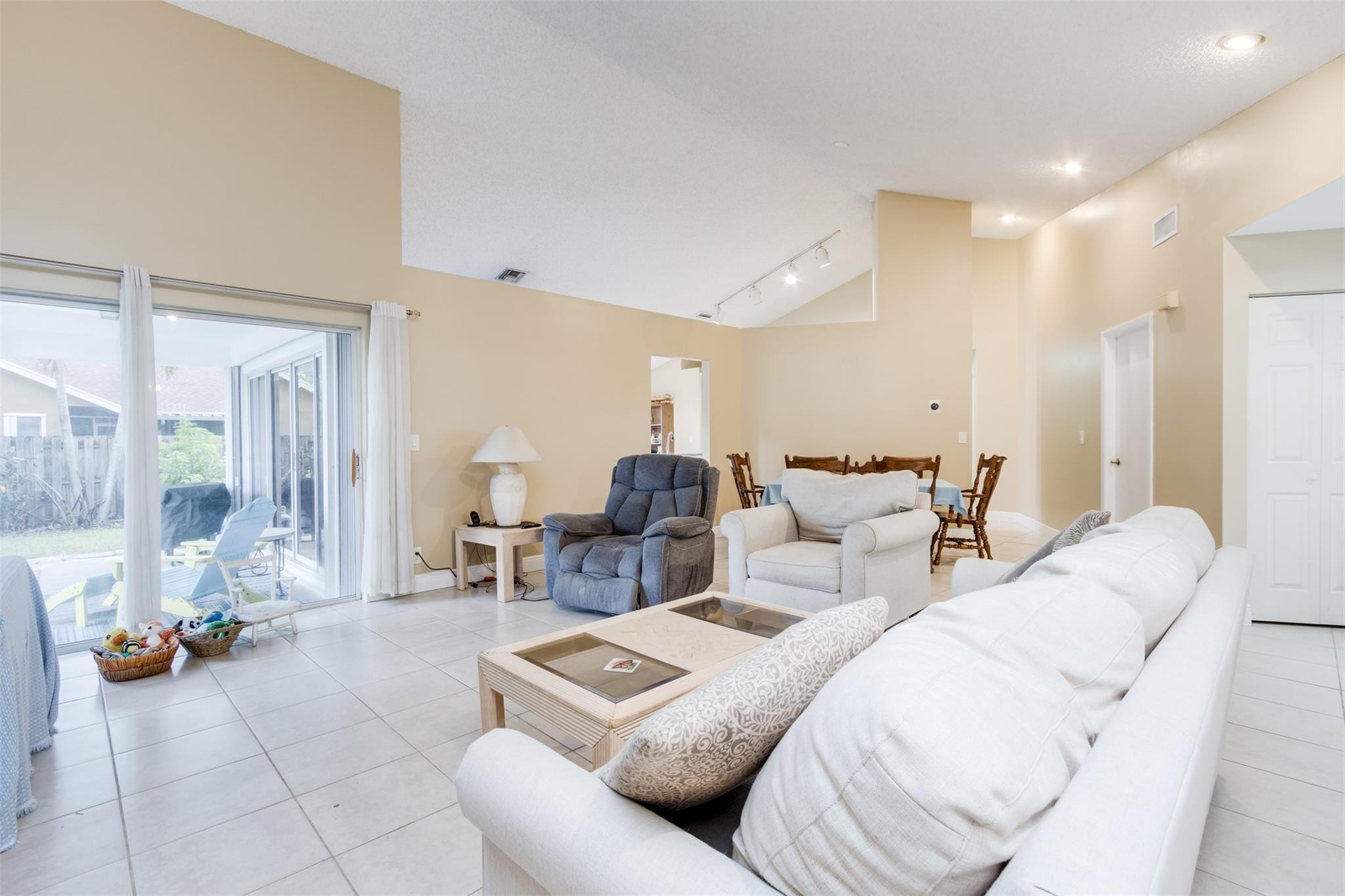 1020 Southwest 149th Lane Fort Lauderdale, FL 33326 - Photo 7 of 43 Photo 7