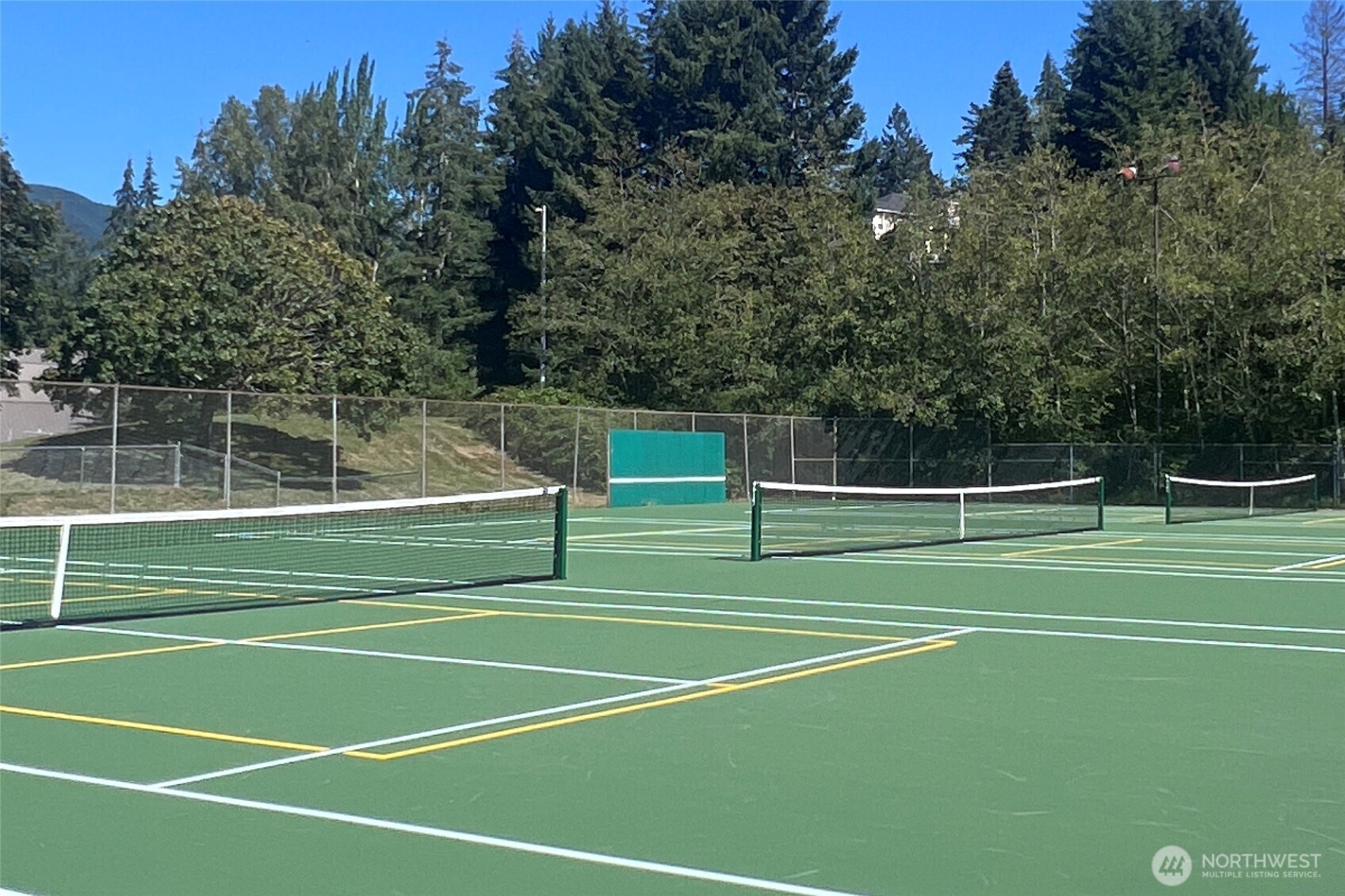 38 Harborview Drive Bellingham, WA 98229 - Photo 30 of 39 a view of a tennis court