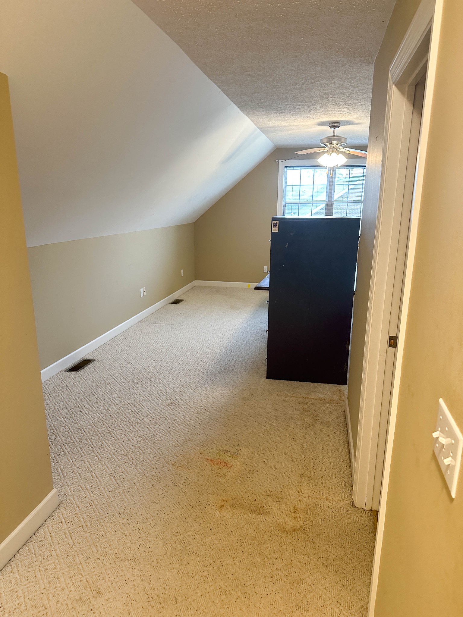 110 Post Road Manchester, TN 37355 - Photo 54 of 68 a view of an empty room and a windows