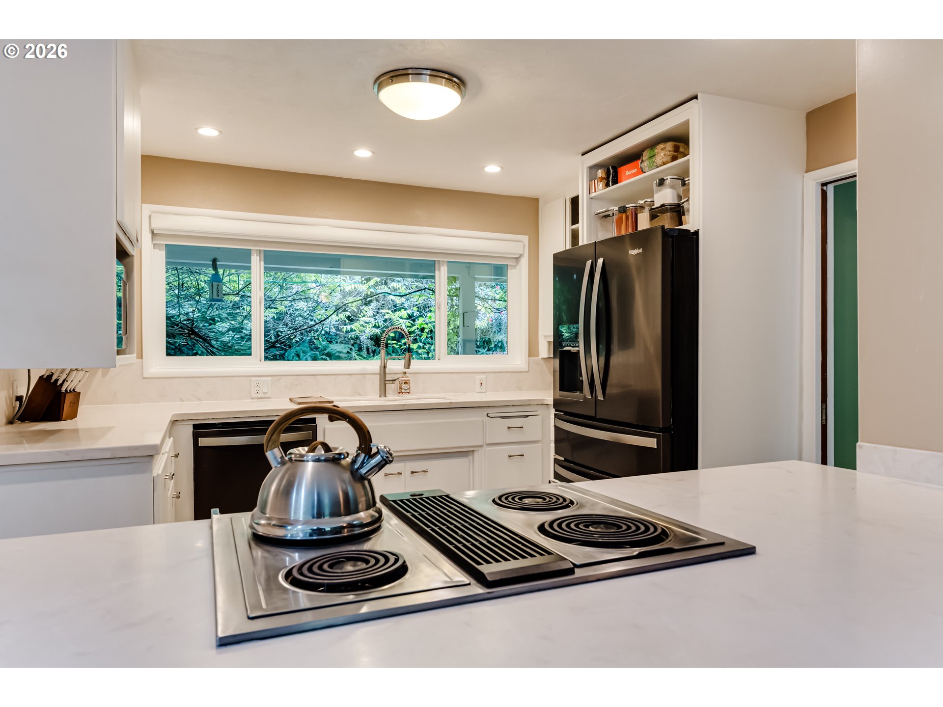 41929 Deerhorn Road Springfield, OR 97478 - Photo 8 of 47