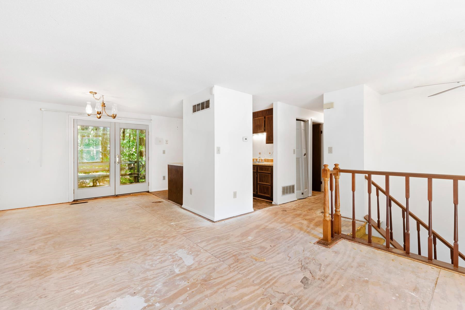 313 Crown Oaks Drive Raleigh, NC 27615 - Photo 6 of 27 Photo 6
