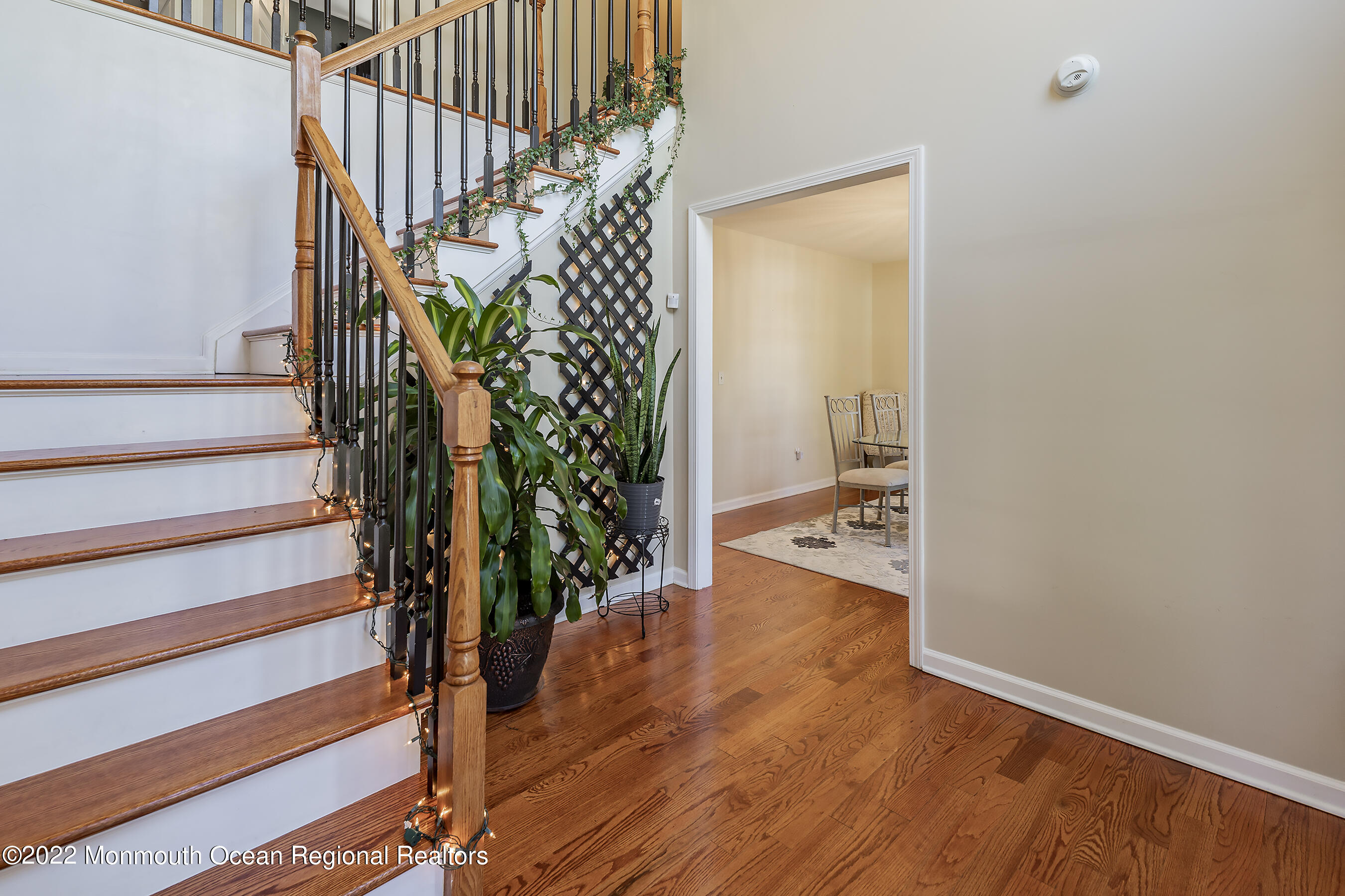 431 Baker Avenue Bayville, NJ 08721 - Photo 3 of 39 Gracious entry foyer