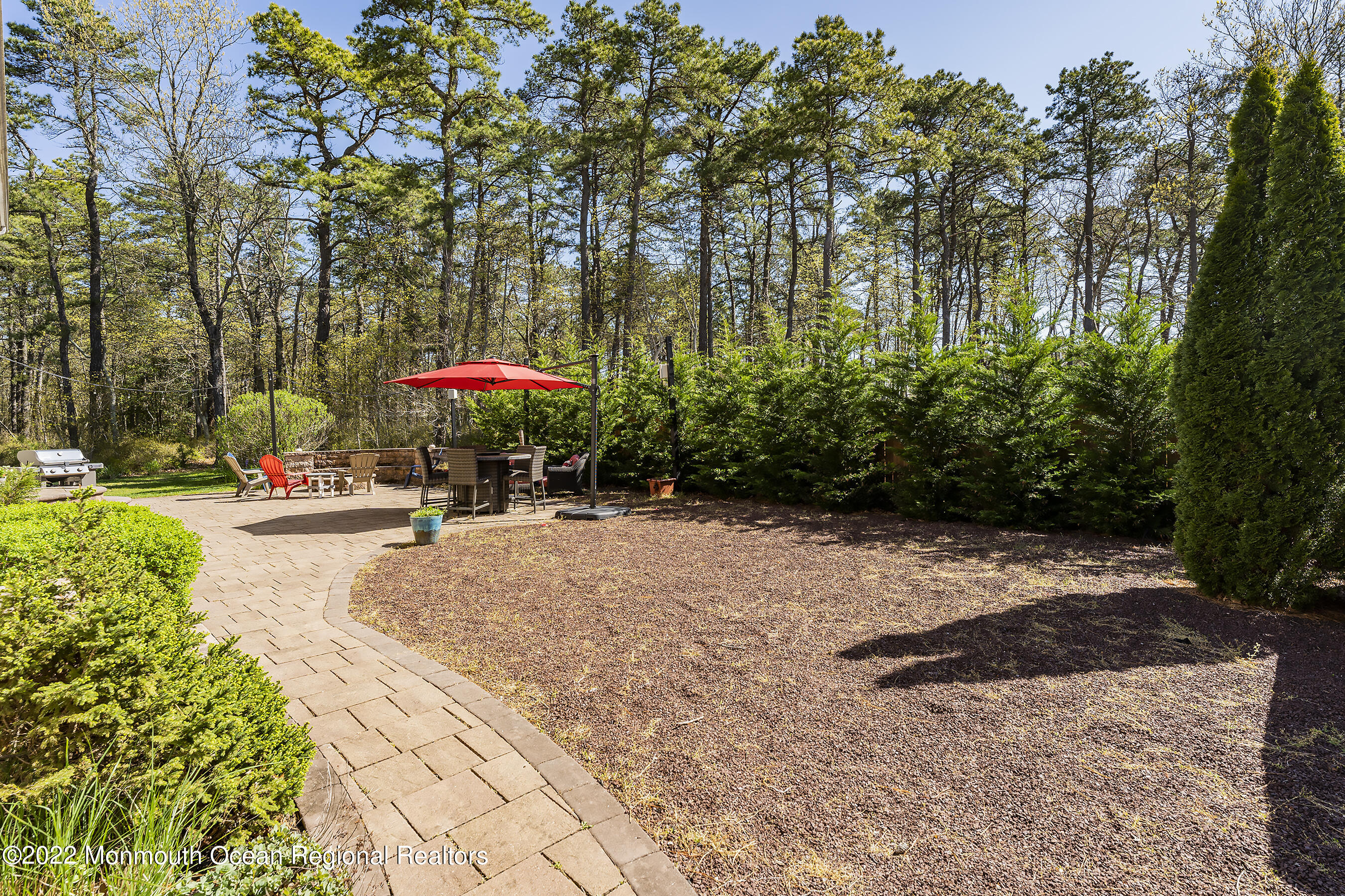 431 Baker Avenue Bayville, NJ 08721 - Photo 33 of 39 Yard from right