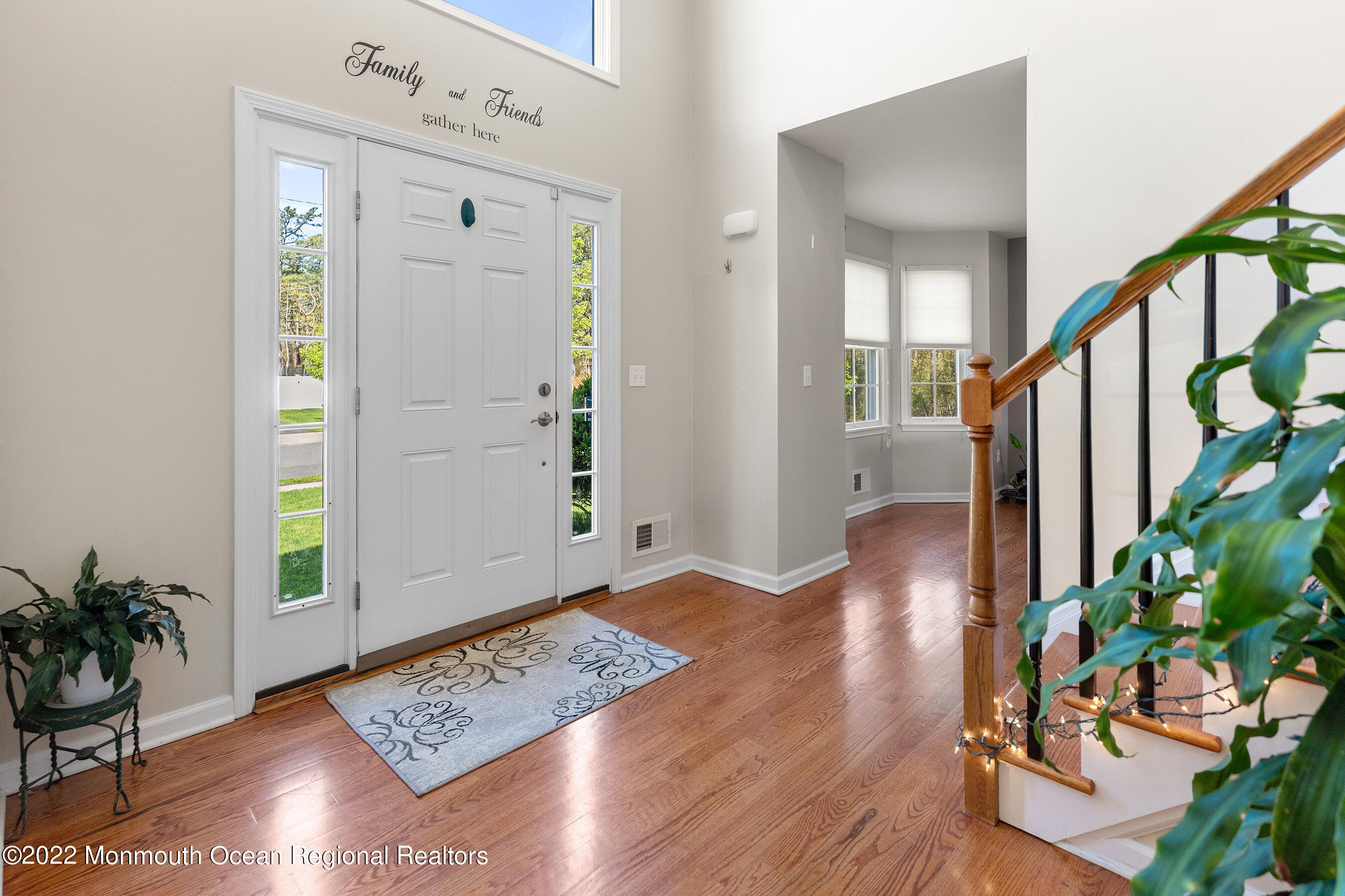 431 Baker Avenue Bayville, NJ 08721 - Photo 4 of 39 Full of light