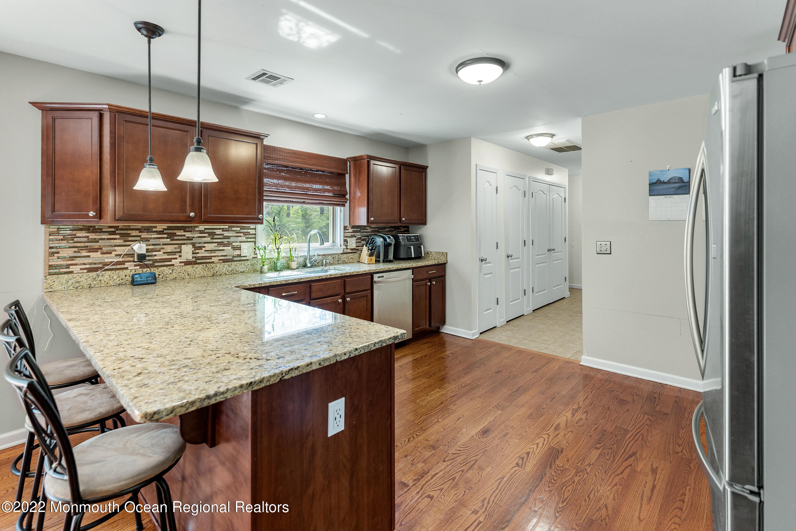 431 Baker Avenue Bayville, NJ 08721 - Photo 5 of 39 Custom kitchen