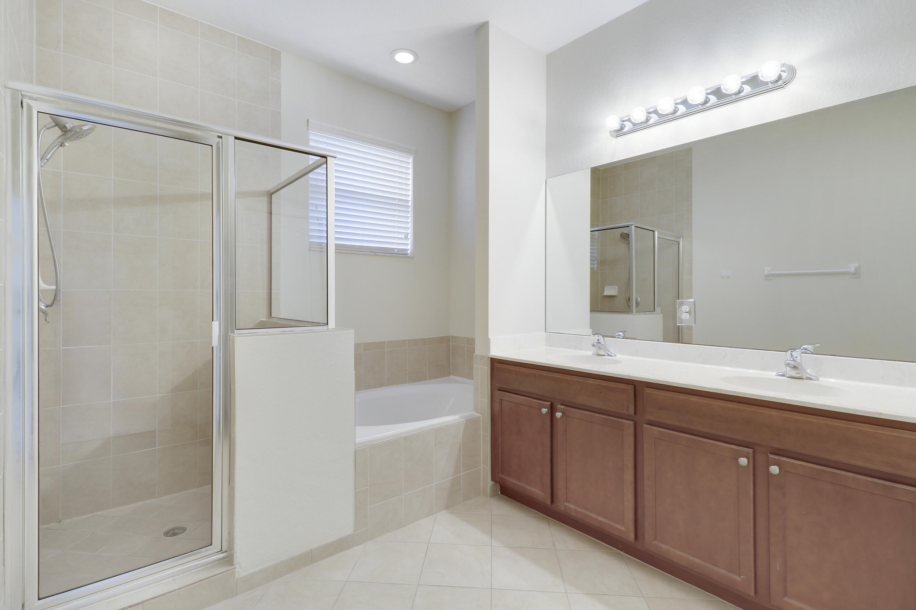 116 Southwest Otter Run Place Stuart, FL 34997 - Photo 26 of 64 House-13