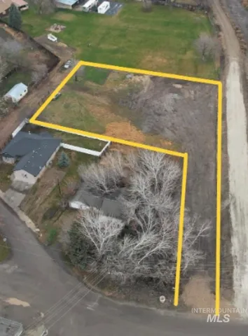 $175,000 | 400 Walnut Avenue, Emmett, ID 83617