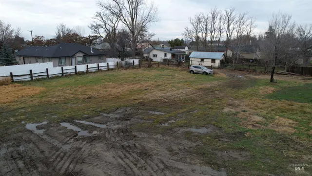 $175,000 | 400 Walnut Avenue, Emmett, ID 83617