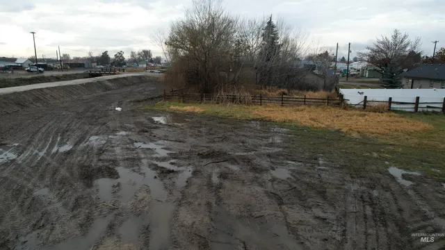 $175,000 | 400 Walnut Avenue, Emmett, ID 83617