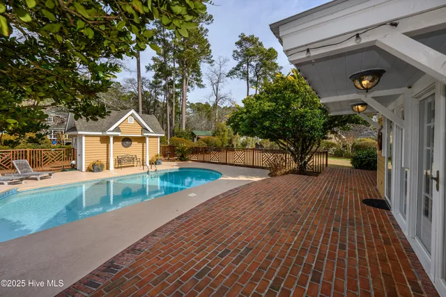 $589,000 | 103 Lakeside Drive, Tabor City, NC 28463