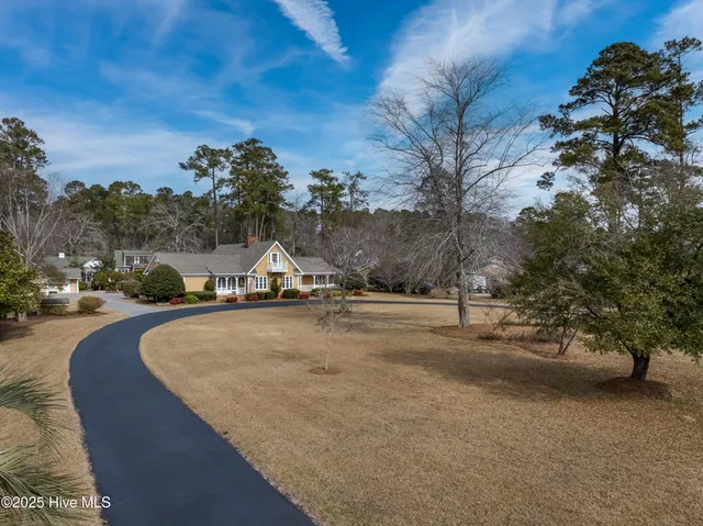 $589,000 | 103 Lakeside Drive, Tabor City, NC 28463