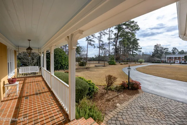 $589,000 | 103 Lakeside Drive, Tabor City, NC 28463