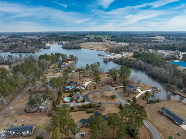 $589,000 | 103 Lakeside Drive, Tabor City, NC 28463