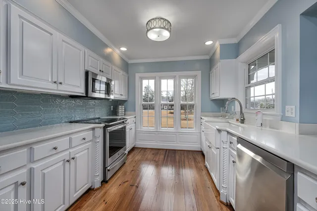 $589,000 | 103 Lakeside Drive, Tabor City, NC 28463