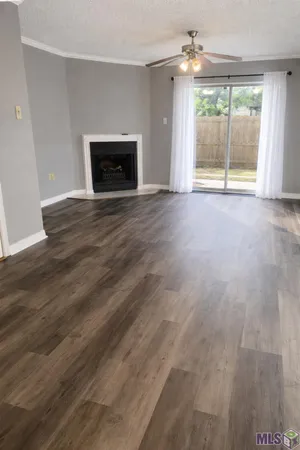 $125,000 | 913 West Rothland Street, Unit 6D, Gonzales, LA 70737