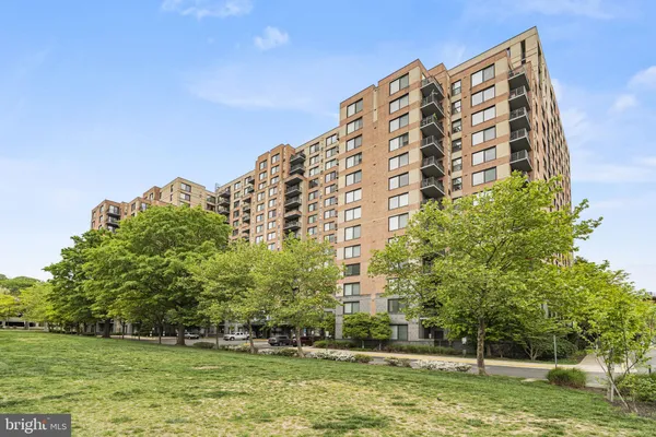 a view of a large building