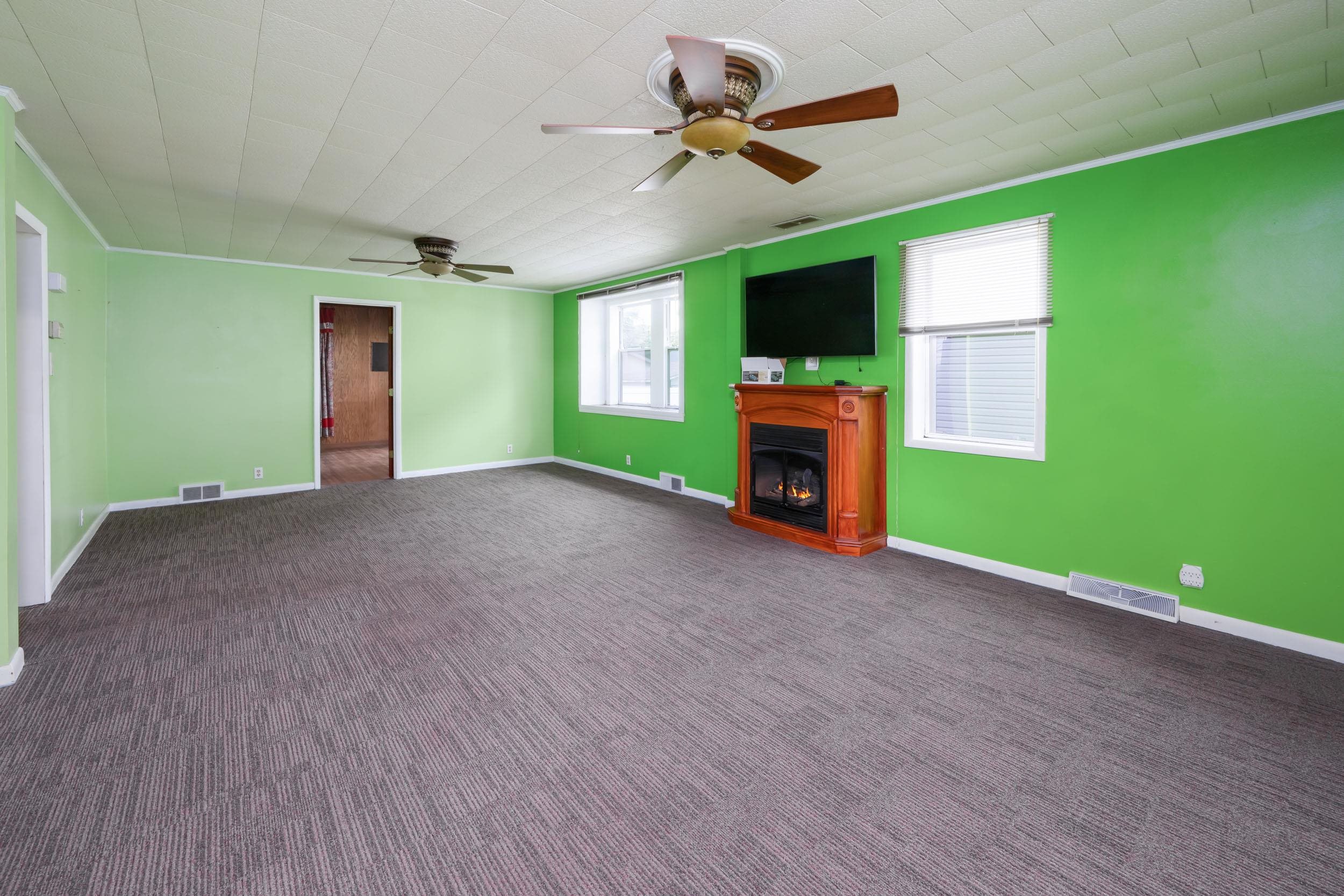 507 East 9th Street Auburn, IN 46706 - Photo 2 of 35