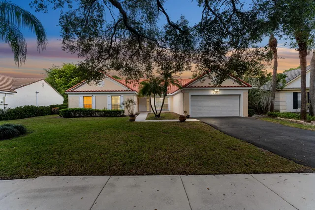 $3,600 | 3855 Sabal Lakes Road, Delray Beach, FL 33445