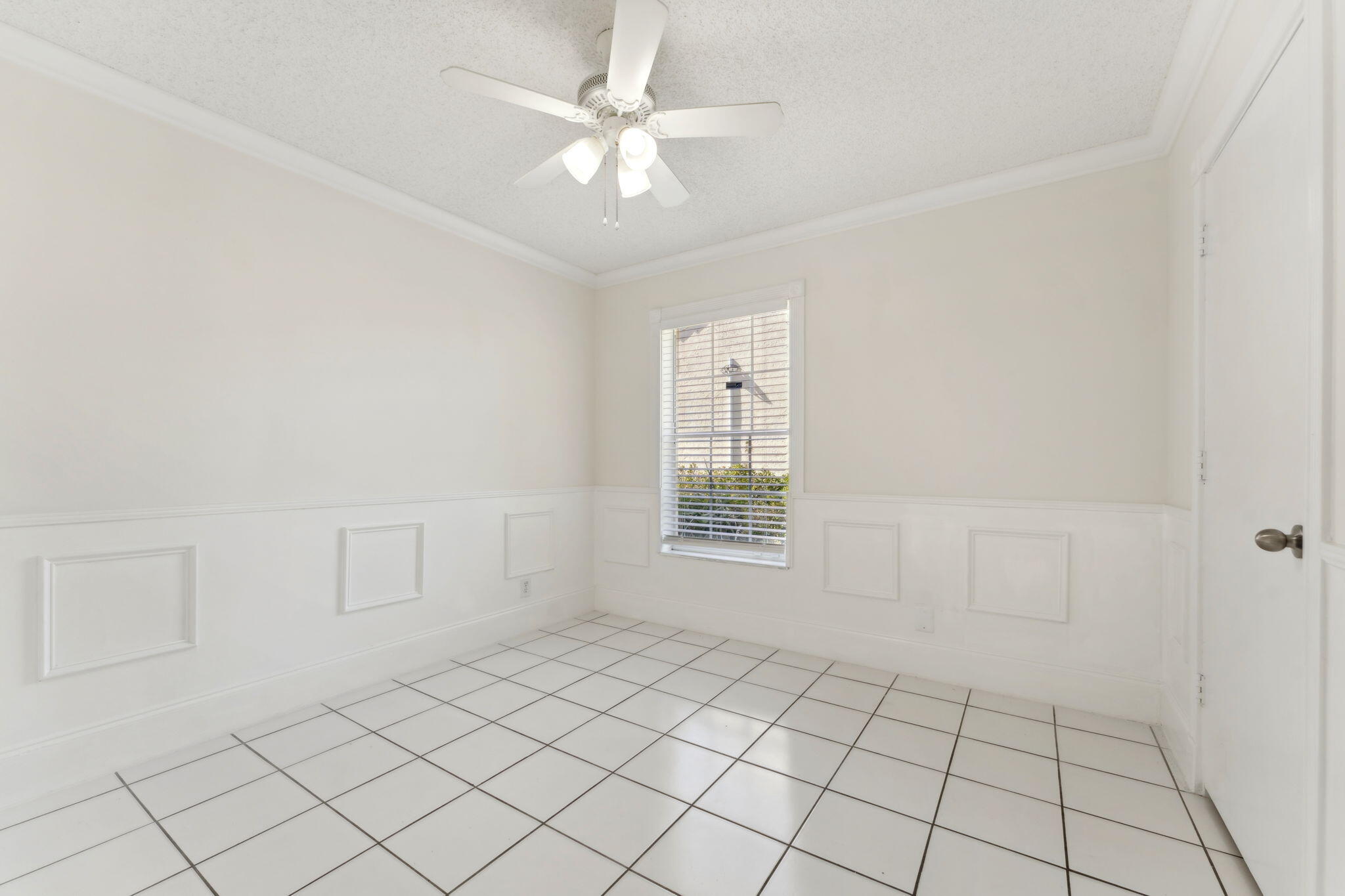 3855 Sabal Lakes Road Delray Beach, FL 33445 - Photo 14 of 31 Bedroom 2