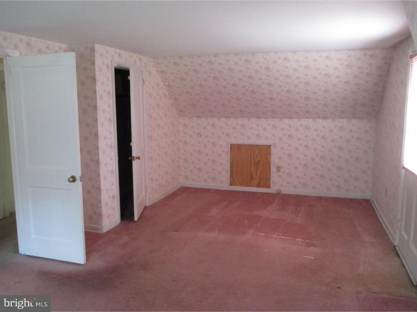 44 Cameron Road Huntingdon Valley, PA 19006 - Photo 18 of 25 Gallery Image 18