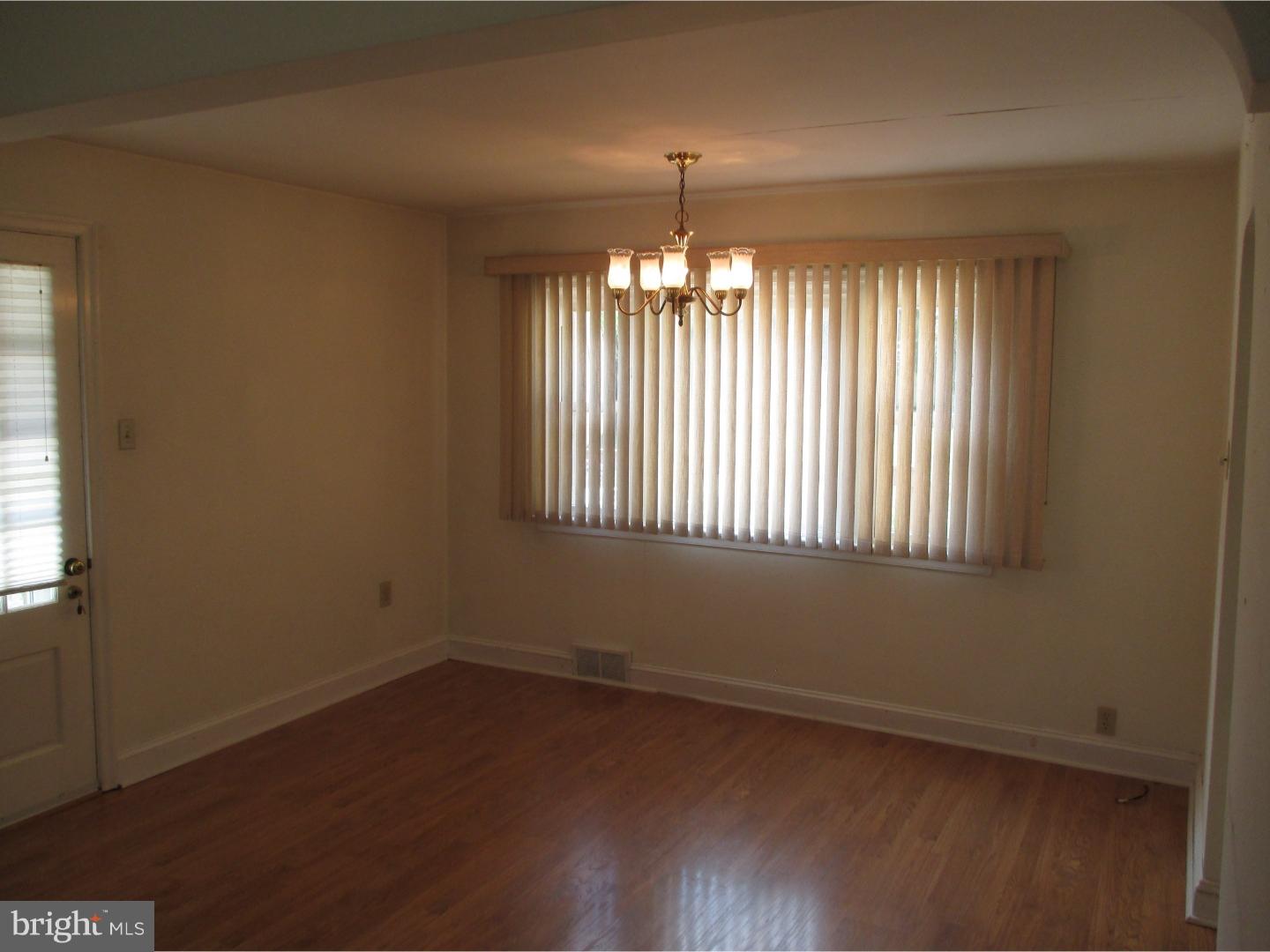 44 Cameron Road Huntingdon Valley, PA 19006 - Photo 10 of 25 Gallery Image 10