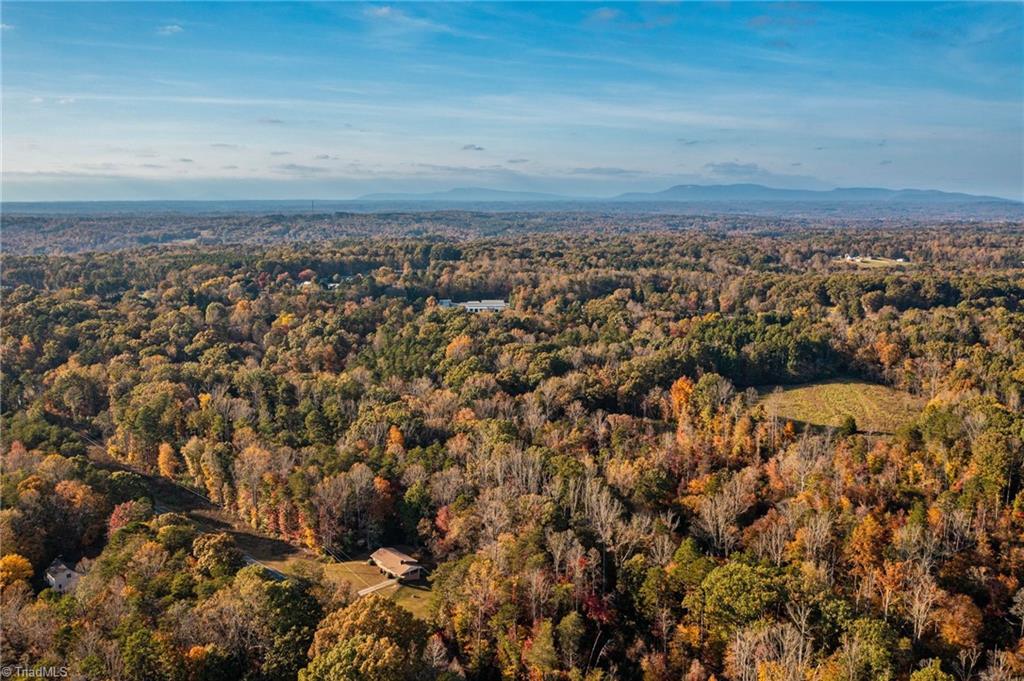 3395 Grubbs Road Walkertown, NC 27051 - Photo 7 of 42 Gallery Image 7