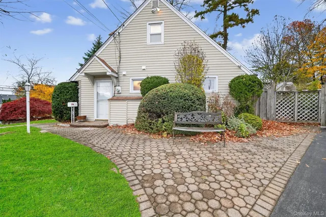 a house view with a outdoor space