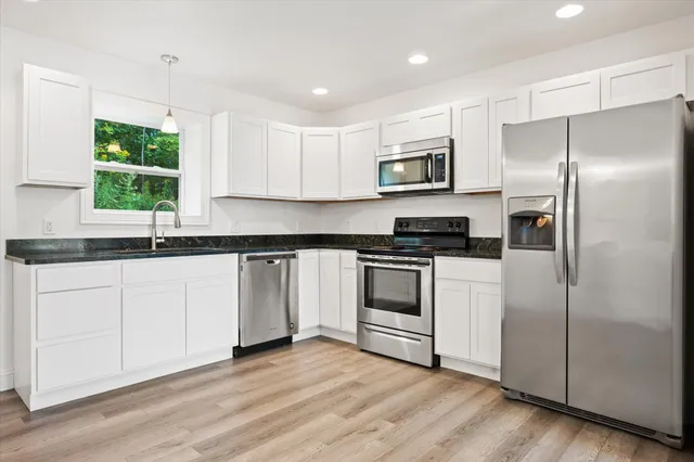 $479,900 | 2425- Highway 2, Hermon, ME 04401