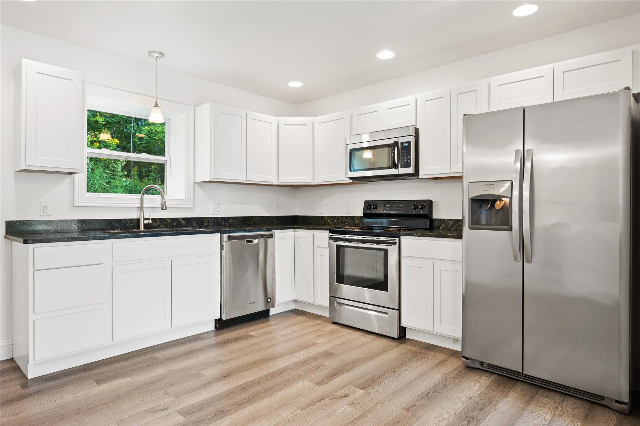 2425- Highway 2 Hermon, ME 04401 - Photo 14 of 36 IMG_7615