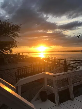 $3,500 | 923 West Park Avenue, Long Beach, NY 11561